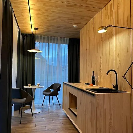 Lodge Veranda *