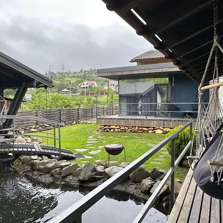 Lodge Veranda