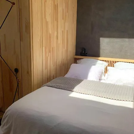 Veranda Orman Evi