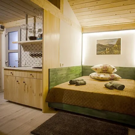 Orman Evi Veranda
