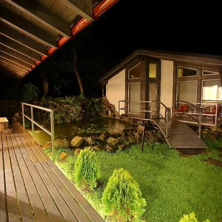 Veranda Orman Evi